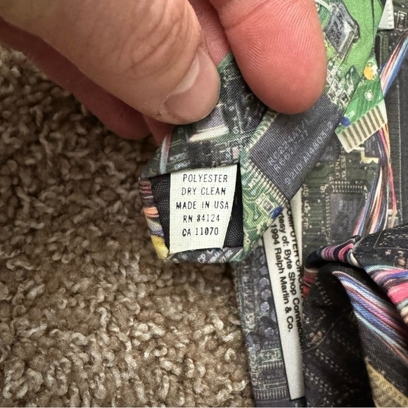 Vintage 1994 Ralph Marlin Circuit Board Pattern Polyester Tie - Picture 4 of 4